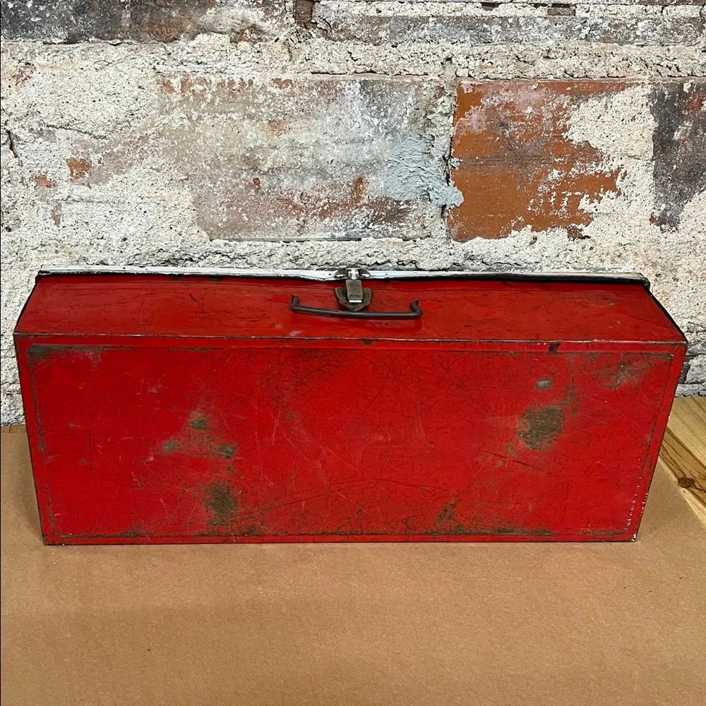 Vintage Handy Andy Metal Tool Box this is empty & ready for your decor/storage
